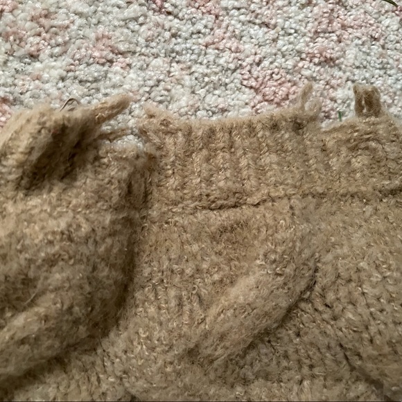 Wishlist Cozy Sweater - Picture 8 of 11